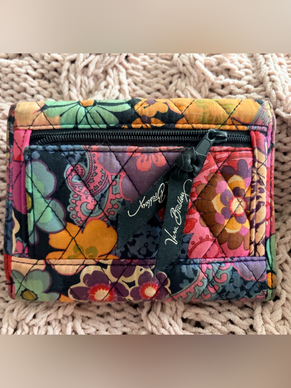 Vera Bradley Quilted Floral Wallet in Floral Fiesta - Picture 3 of 4